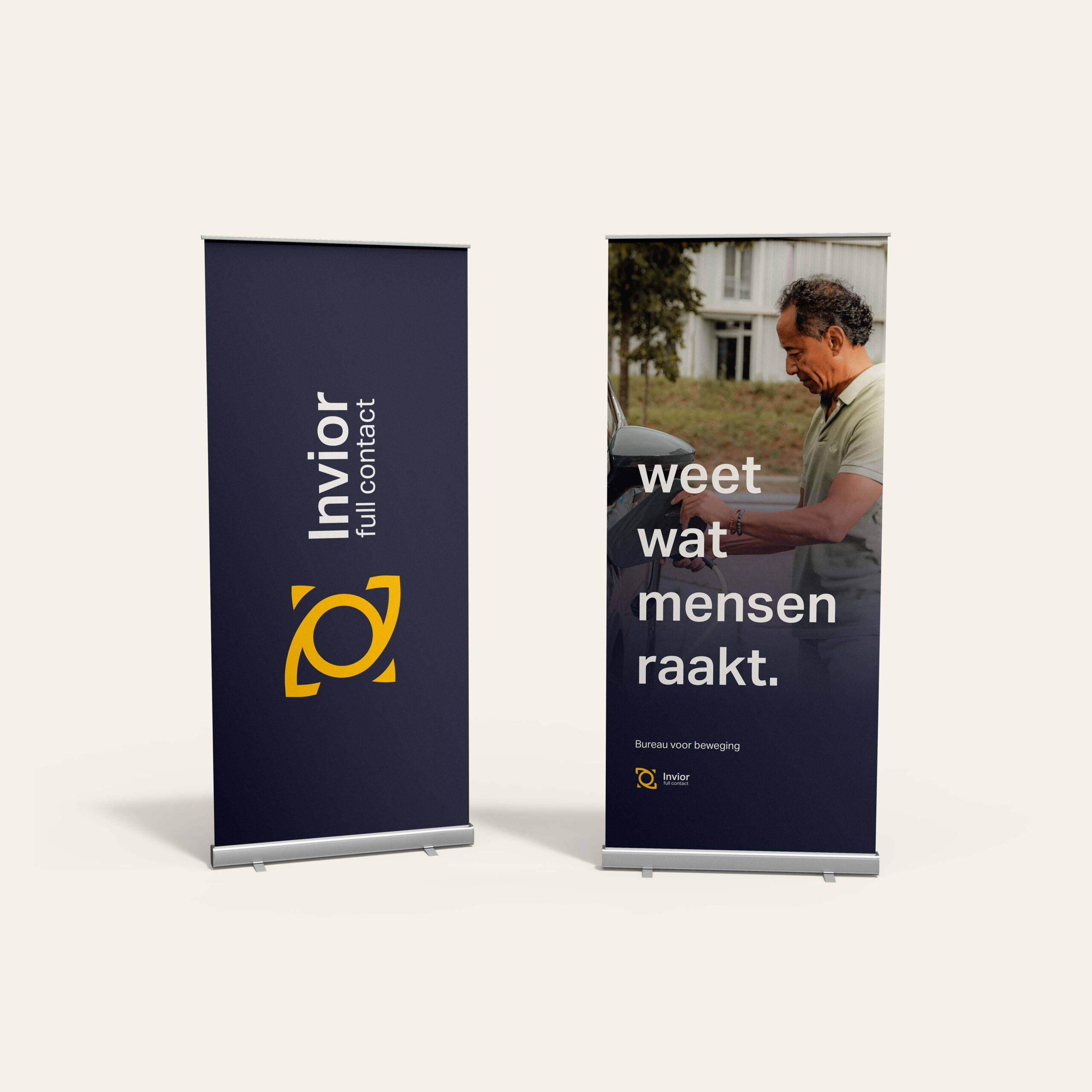 Invior full contact roll-up banners nijmegen horst